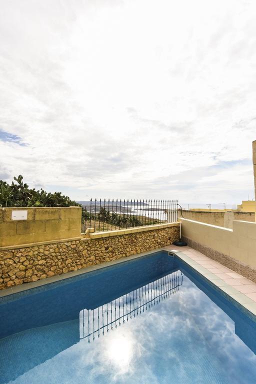 ホテルTa'Kemmuna Qala 部屋 写真